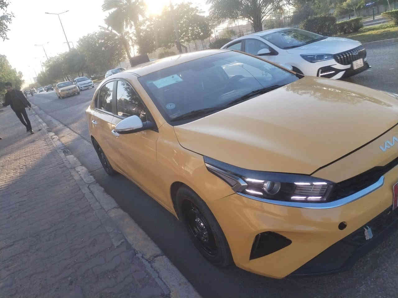 السلام عليكم
كيا سيراتو ٢٠٢٢خليجي محرك ١٦٠٠ منضومة غاز جديده
السعر ١٣٠وبي مجال لشراي يتصل متواجد على الفيس *********** مكان السيارة كفاة السيدية شارع كنانه
