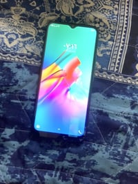 انفنكس للبيع مكاني بغداد جهاز جديد كامل ملحقات الباكيت والشاحن والسماع...