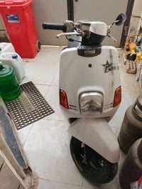 ماكس بوليسي • نظيفه • معرض الحمداني