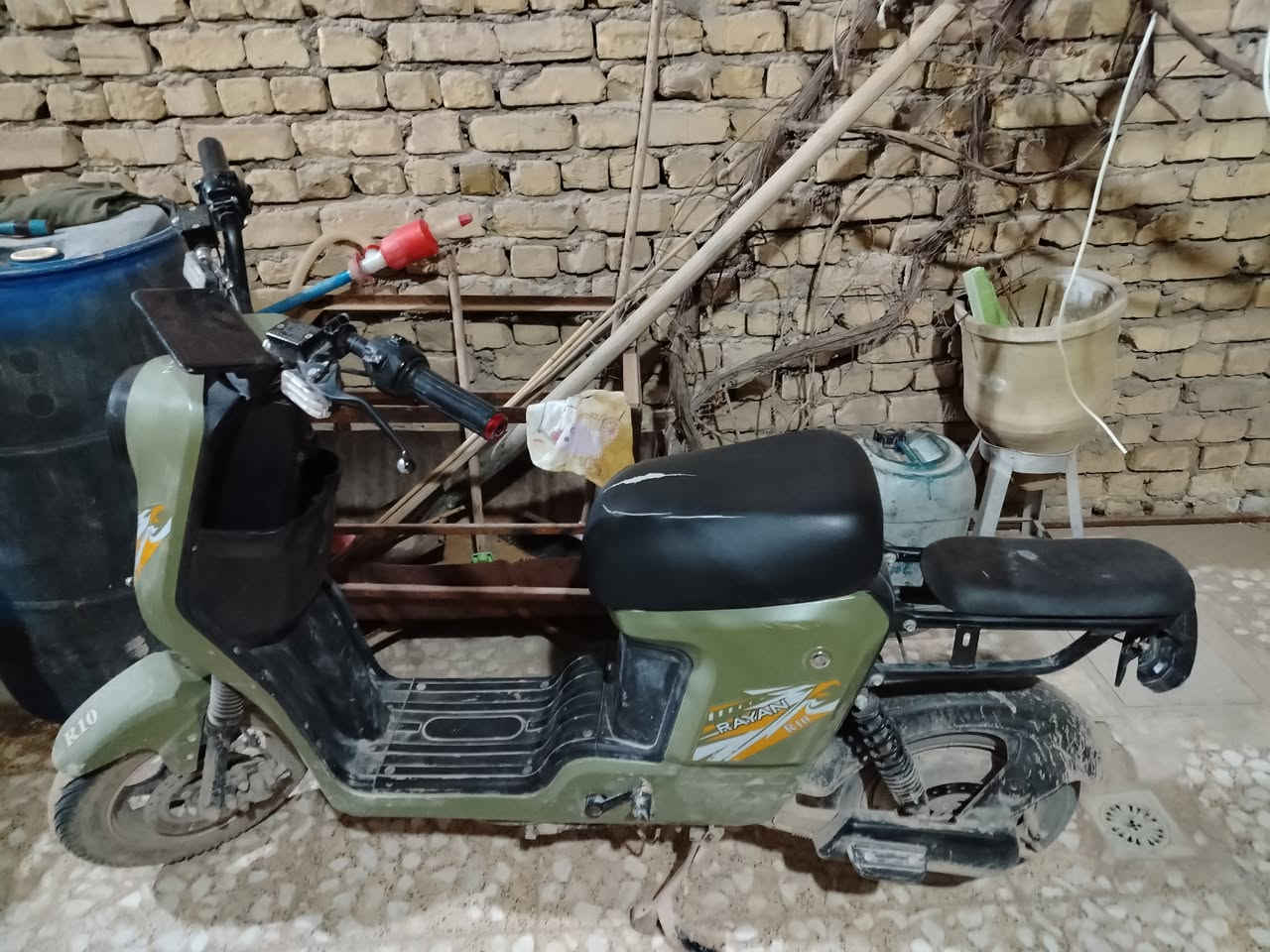 السلام عليكم ورحمة الله وبركاته
بايسكل شحن R10شركه ريان دبل اشاره بطاريات ٥ كبار ريان شاحنه ريان امرايات ويا السعر ٣٥٠
الرقم ***********
