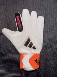 كف حارس • مقاس ٨-١٠ • توصيل