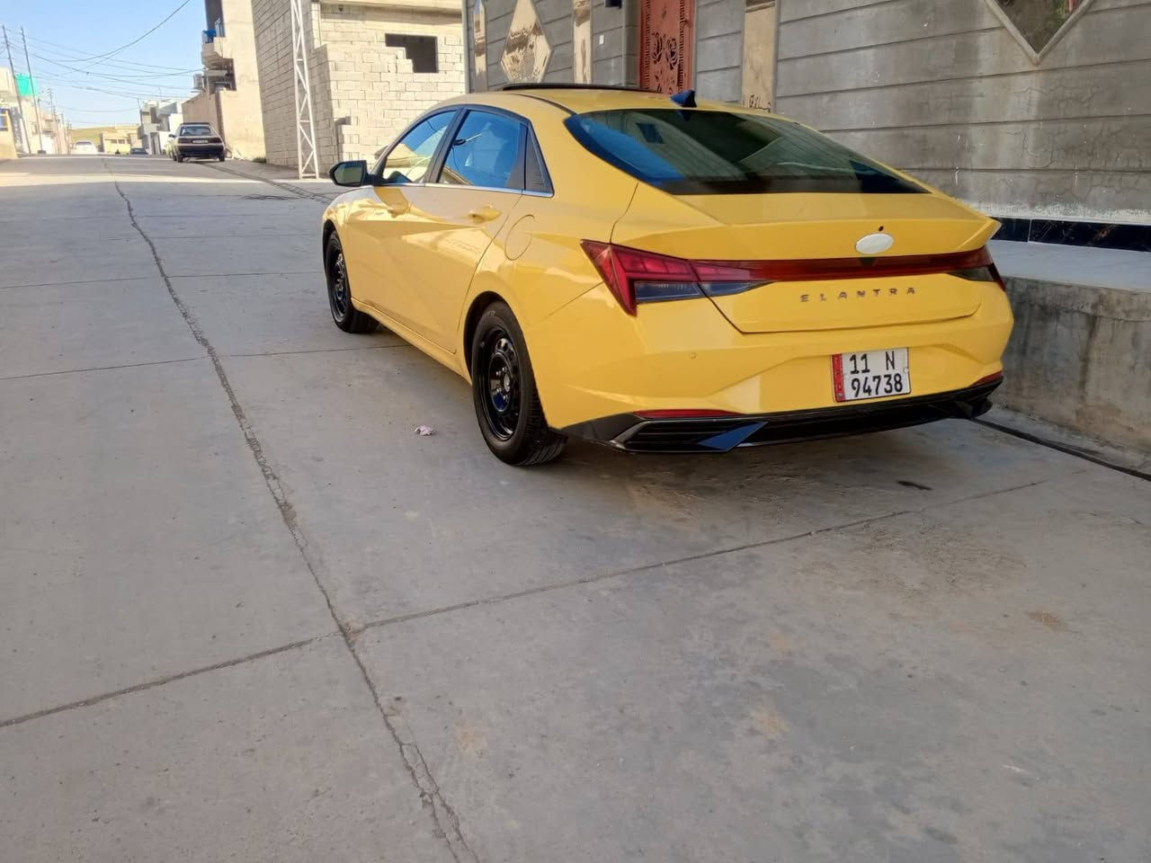 سلام عليكم ورحمة الله وبركاته... الانتره 2023 تكسي رقم بغداد انكليزي دوشمه كامله السيارة جاهزه من كلشي تخم تأير تخم ويل صدر أمامي خلفي جديد منظومة غاز كامله بسمي سنويه جديدة ***********

