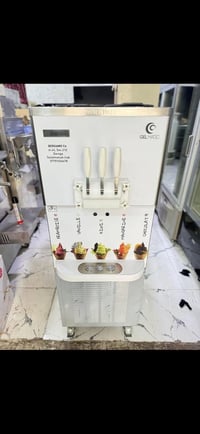 ايطالي • مديل حديث • 3 فيز