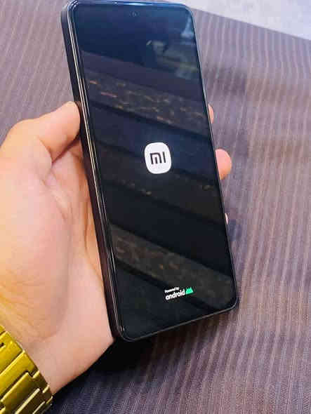 ريدمي نوت 13
للبيع او مراوس  وذا ايفون افضل

ذاكرة 256 
رام 8+8
معالج سناب دراگون ببجي 60 فريم
كامرة 108 ميگا بكسل 
بطارية 5000 شحن سريع 33 واط 

الجهاز كامل ملحقات كارتون وغراض 

السعر 145 وبي مجال 

***********
