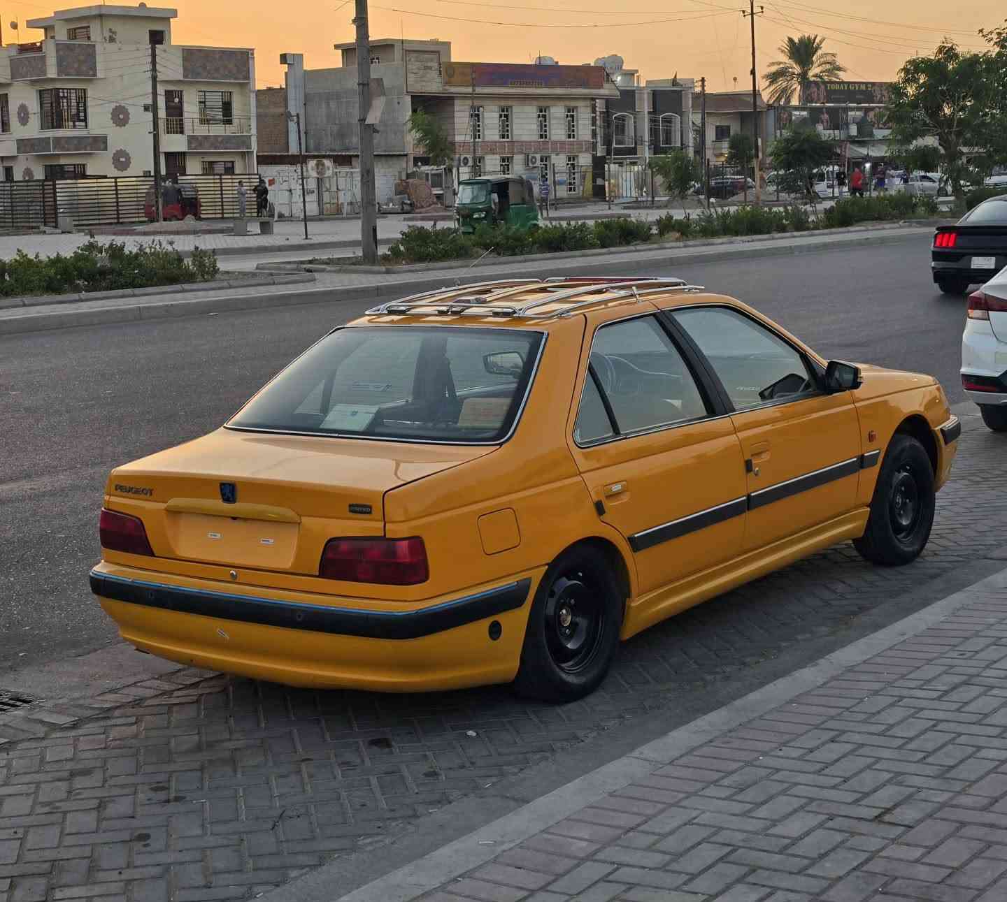 بيجو بارص للبيع مديل 2021 كفاله عامه من الزلغ
السعر 73
***********
