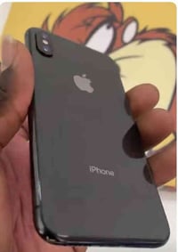 ايفون اكس شغال نضيف الضهر مفطور وفيس ايدي واكف  بطرايه 93 ذاكره 64 مكا...