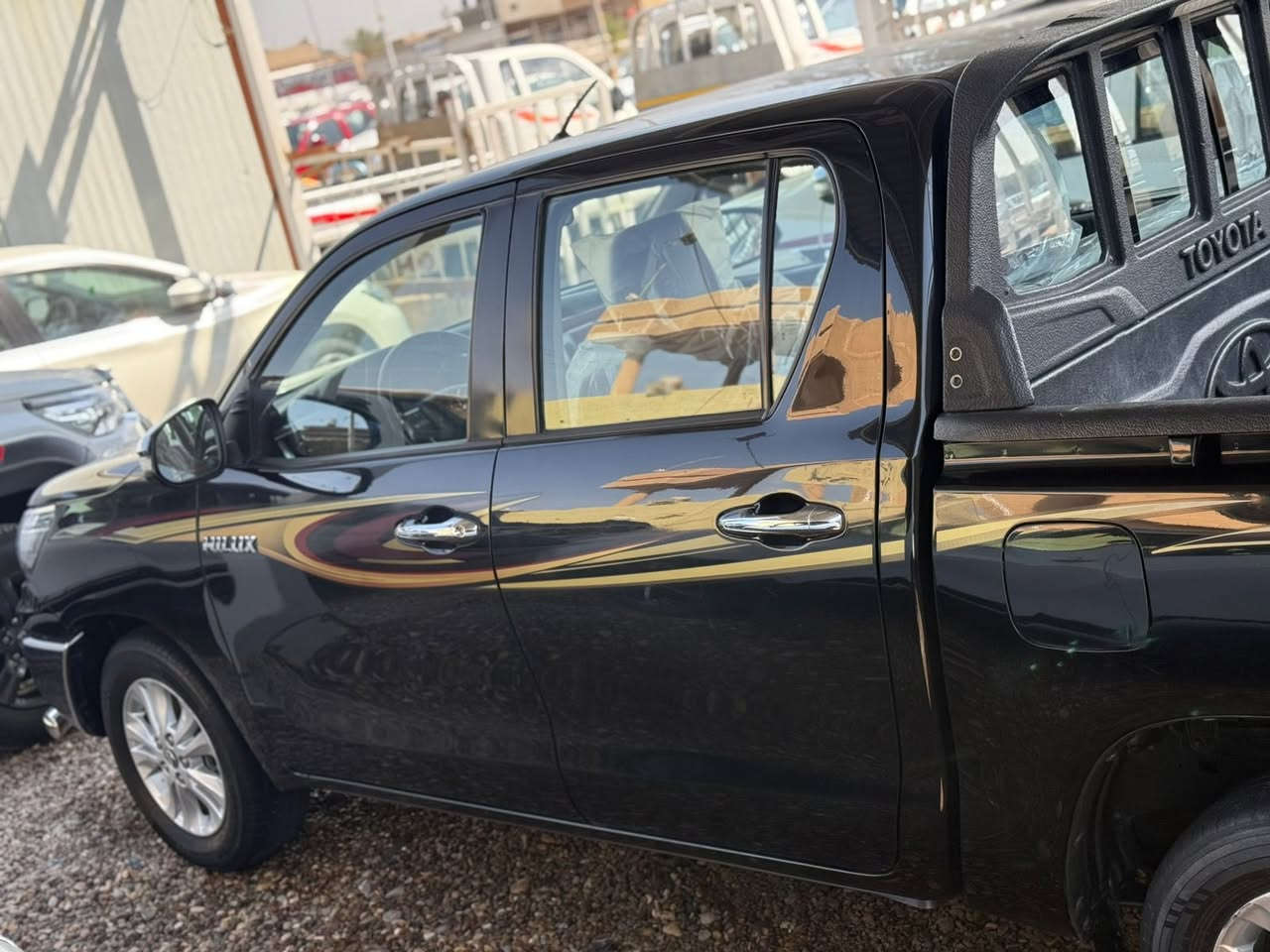 السلام عليكم ورحمة الله وبركاته
بيكم أب ناصية 2016 اوتماتيك اسود ملكي
رقم بغداد الجديد سنويه جديده محرك كير حداديه تبريد جيد بيه بارد شبر وصبغ شبر السونار موجود بالصور المكان واسط الصويرة
السعر 215 وبيه مجال
***********
