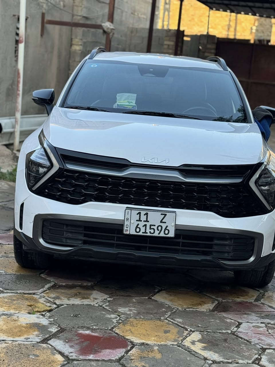 كيا سبورتج 2023 رقم بغداد اكس لاين قمارة حديد
حادث من امريكا ضربة بالجنطة تصلح وانصبغ نفسه وشويه بالحوض كلش بسيط 
خشم البنيد بي تكحيل 
راديترات غاز التبريد ابلادي بدون تبديل 

المحرك :٢٥٠٠ 
الگير : ٨ نمر
المواصفات :
بصمه تشغيل- بصمة ابواب
شاشه كبيره على طول الدشبول
انظمه قياده نورمال- سبورت - سمارت -
كشنات جلد لون اسود
كرسي السائق تحكم كهربائي
هند بريك بصمه
كامرا خلفيه
رادار امامي خلفي جانبي نقط عمياء
تحديد مسار ذكي
اشاره في المرايا الجانبيه
تشغيل عن بعد
تحكم ستيرن  
اوتو هولد
اوتو ستوب
نظام ترحيب
تبريد قطعتين
مانع انزلاق
نزول منحدرات
نظام فحص ضغط الاطارات
نظام abs
تدفئه كشنات
كروز سرعه
سستم صوت هارمن
شاشه لمس متغيره لتحكم التبريد او الميديا
منافذ تايب سي عدد ٣ مع ٢ في الكشنات
اضواء ترحيب عند الاقتراب مع ترحيب داخلي عند الصعود او المغادره
كيجات الكترونيه متغيره حسب الوضعيات
كامرة دوارة 
ماشية 40 الف ميل 
العنوان بغداد حي النصر 
السعر 205 بيها مجال 
بيع فقط بدون مراوس 
***********
اقراء المنشور وشوف الصور زين قبل الاتصال
