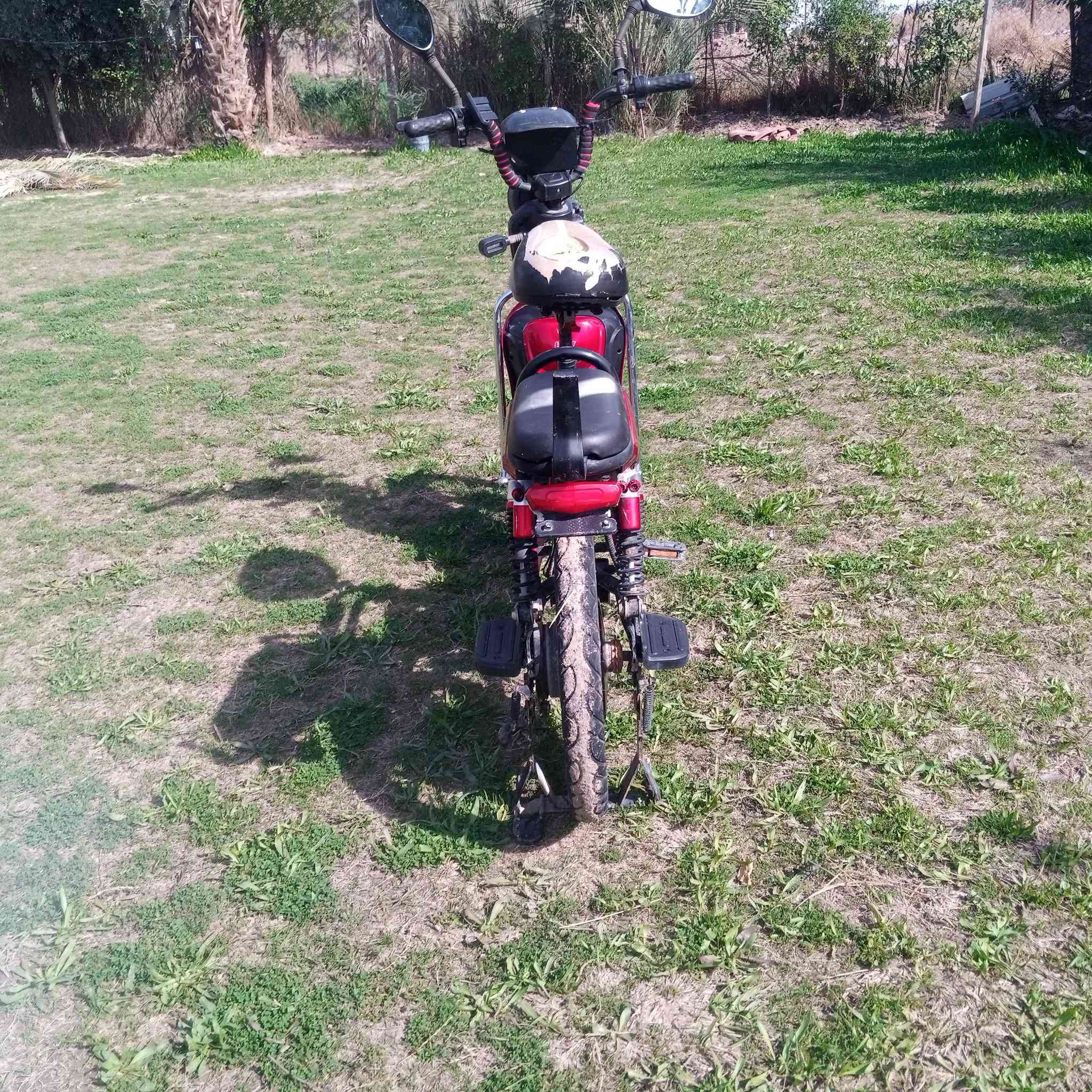 اسلام عليكم بايسكل شحن شغال ب200 بي مجال قليل *********** متواجد خاص
