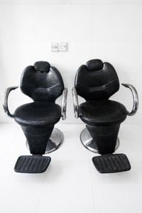 عدي كراسي مستخدمات سعر 150الأستفسار 07717482847 العنوان بغداد الدوره