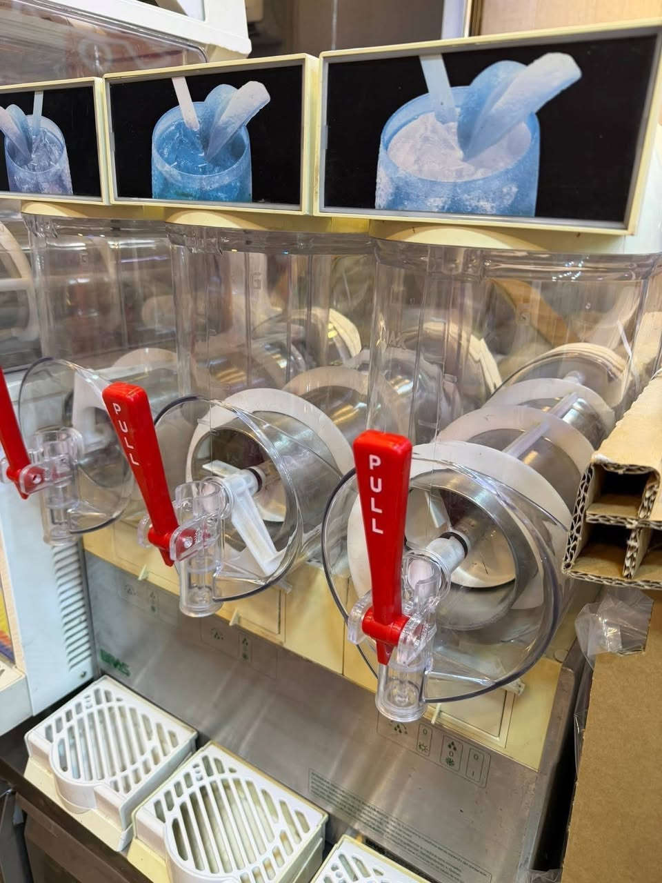 ازبري براص ايطالي
مستخدمه نضيفه 

3احواض 

كلشي بيهه جديد 

جاهزه شغاله فول 

السعر والتفاصيل مراسلة الصفحه 

او الاتصال على الرقم ***********

العنون البصره
