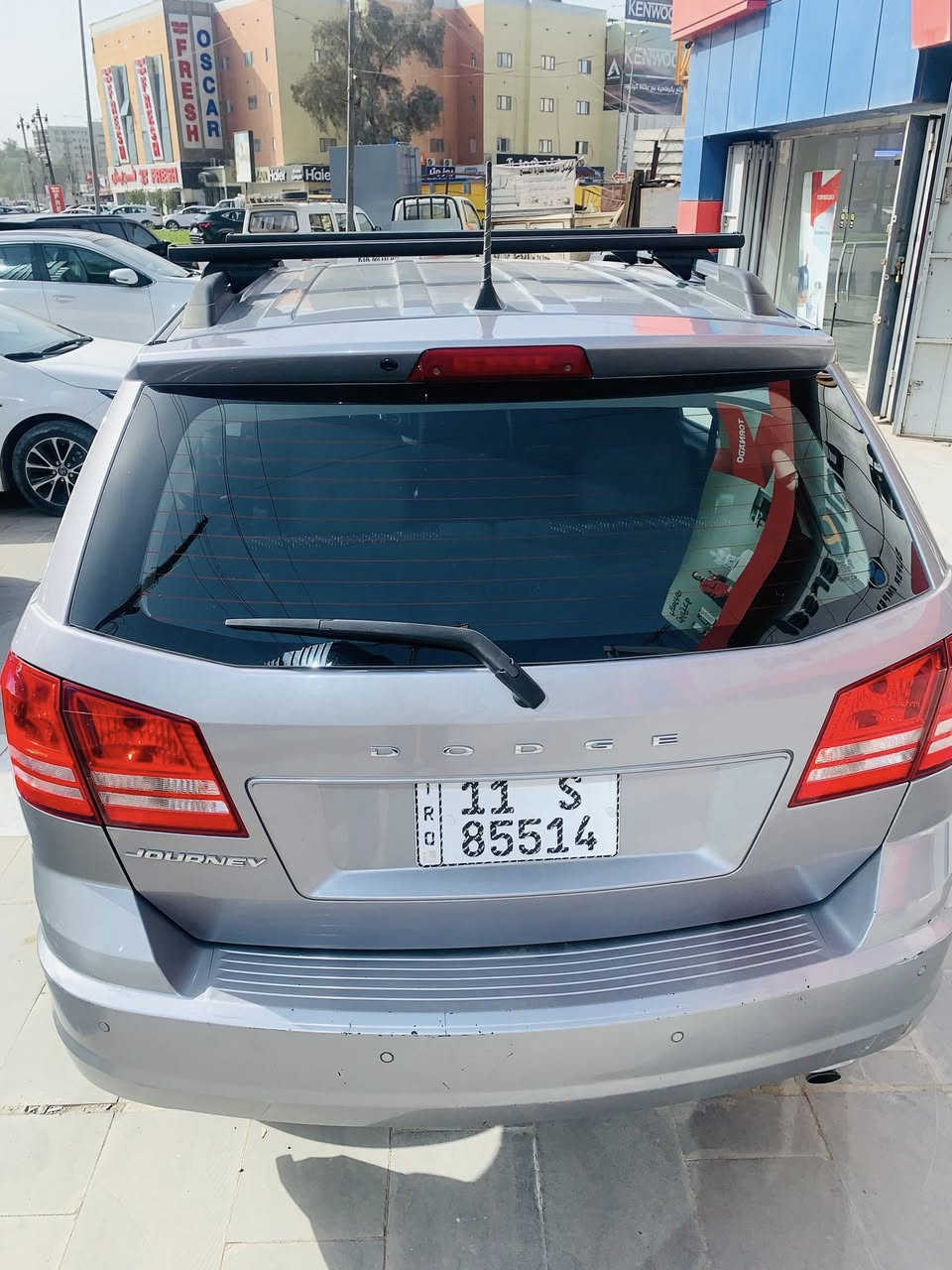 السلام. عليكم ….  دوج جورني موديل. ٢٠. ماشيه. حاليا. ٦٠. الف. ميل. ضررر واضح. بالصور  ايربارك استيرن + دشبول سياره. بدون. اي.  نقص. وجاهزه تخم. تاير. جديد ٧ راكب ٣ قطع تبريد محرك ٢٤٠٠ ويل بلادي. اسود مري اسود سياره. بدون. صبغ. رقم. بغداد جديد السعر. ١٦٠$.  وبيها. مجال. رقم. موبايل *********** .. بغداد الكراده
