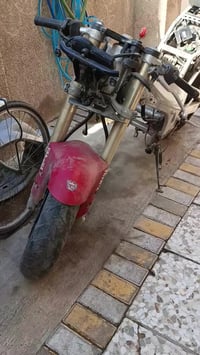 شباب للبيع دراجه نوع yamahaR1 2001 السعر 800 أو مراوس حسب القناعه مثل ...