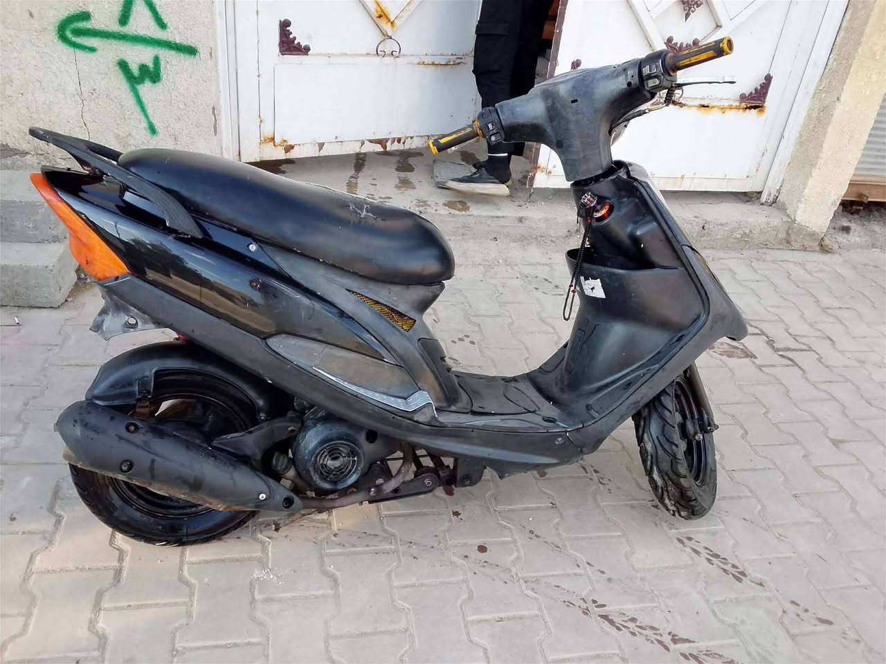 السلام عليكم
للبيع ماكس عدله بوشه 49 مبدله بس ولفات كهربائيات شغاله نقص بس باتري شلعه ومعدله السعر 375 وبيه مجال مكاني مسيب حي العسكري ‏‪***********‬‏
