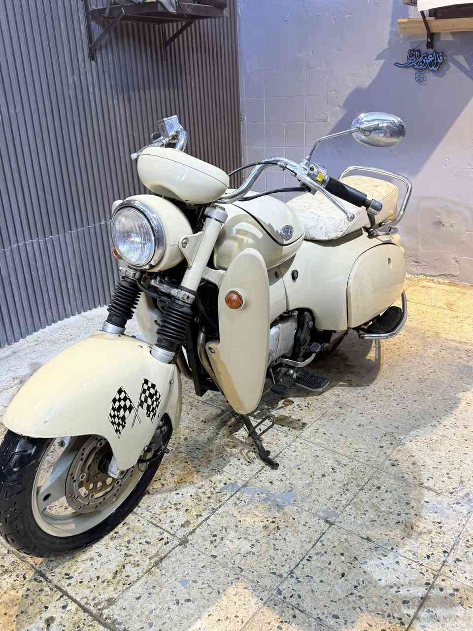 سوزوكي. كلاسيك  موديل 92 مكفوله عام  دراجه تحفه  وترايك وين ماتحب  السعر خاص مكاني بغداد فضوه عرب معرض كريم الربيعي ***********
