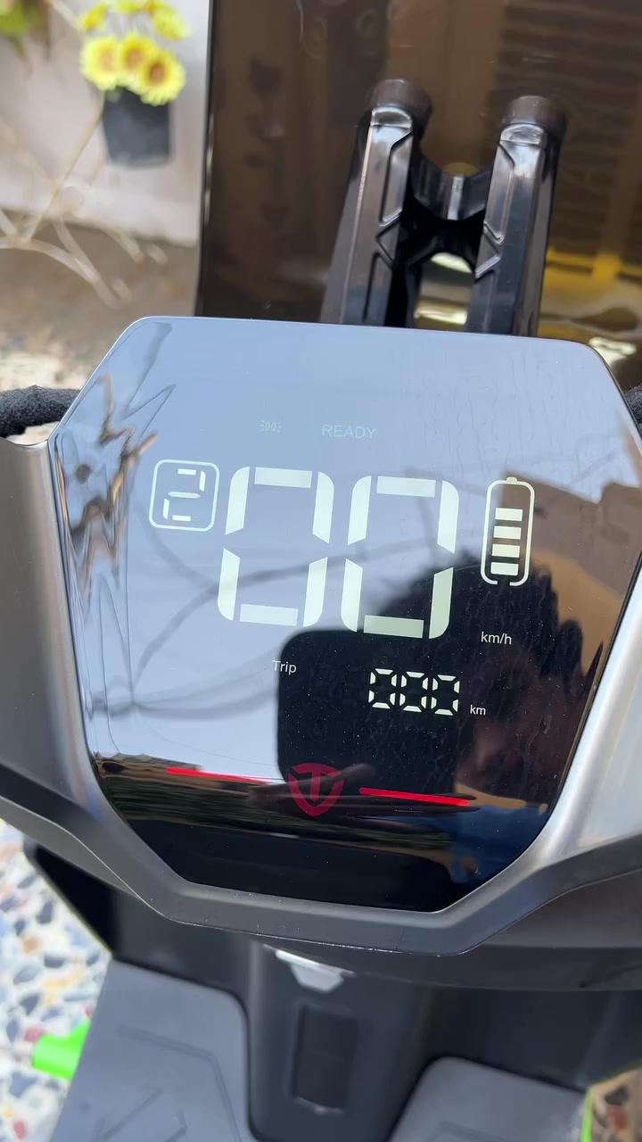 السلام عليكم دراجة شركة تالج نسخة السبورت رياضي ملف 200بطاريات مصطرة38v زيرو ما ماشية وموضح كدامك موعد تاريخ الشراء والسعر ما صال سبوع من ماخذهة محتاج فلوس واني اسف عن المرواس لن محتاج فلوس سعرهة 1150موصفاتهة بصمة ثنين اسويج ابريك غاز بيهة مانع تزحلق ايبي اس صندوك بصمة تشغيل عن بعد مثبت سرعة رقمي ***********
