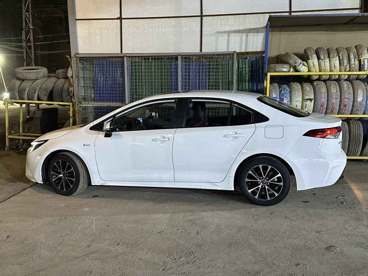 السلام عليكم كورلا للبيع مديل 2025
السياره مكفوله كفاله عامه عده كم شخط بلدعاميات 
السياره فول مواصفات 1/1 
داخل جلد قرميد
السياره من الزيرو ع أيدي 
السعر 155 وبيها مجال بسيط
***********
