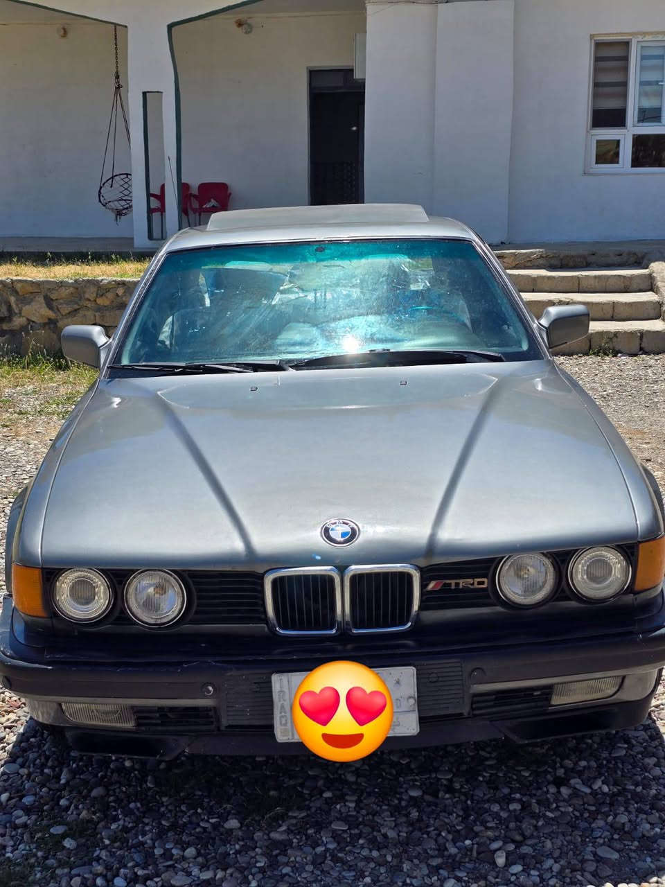 السلام عليكم BMW للبيع
735 اصل بليتة وسنويه
موديل 93 
نقد وترهم مقدمة زينة 
بدون حادث أو قلب وبدون خيسان مصبوغه عام جماليه
كير ومكينه شرط
تدفئة تبريد 
منضومه زنون
رقم نينوى ألماني شرط التحويل
سلايد شغال كهربائي 
جامات كهربائي
جميع الكهربائيات شغالة
تخم تاير جديد 
ويل عاصفة الصحراء
صدر امامي خلفي جديد 
السيارة جاهزه من كلشي ما تحتاج اي مصرف  
مكان السيارة جنوب الموصل
اتصل وتدلل 👇
***********
