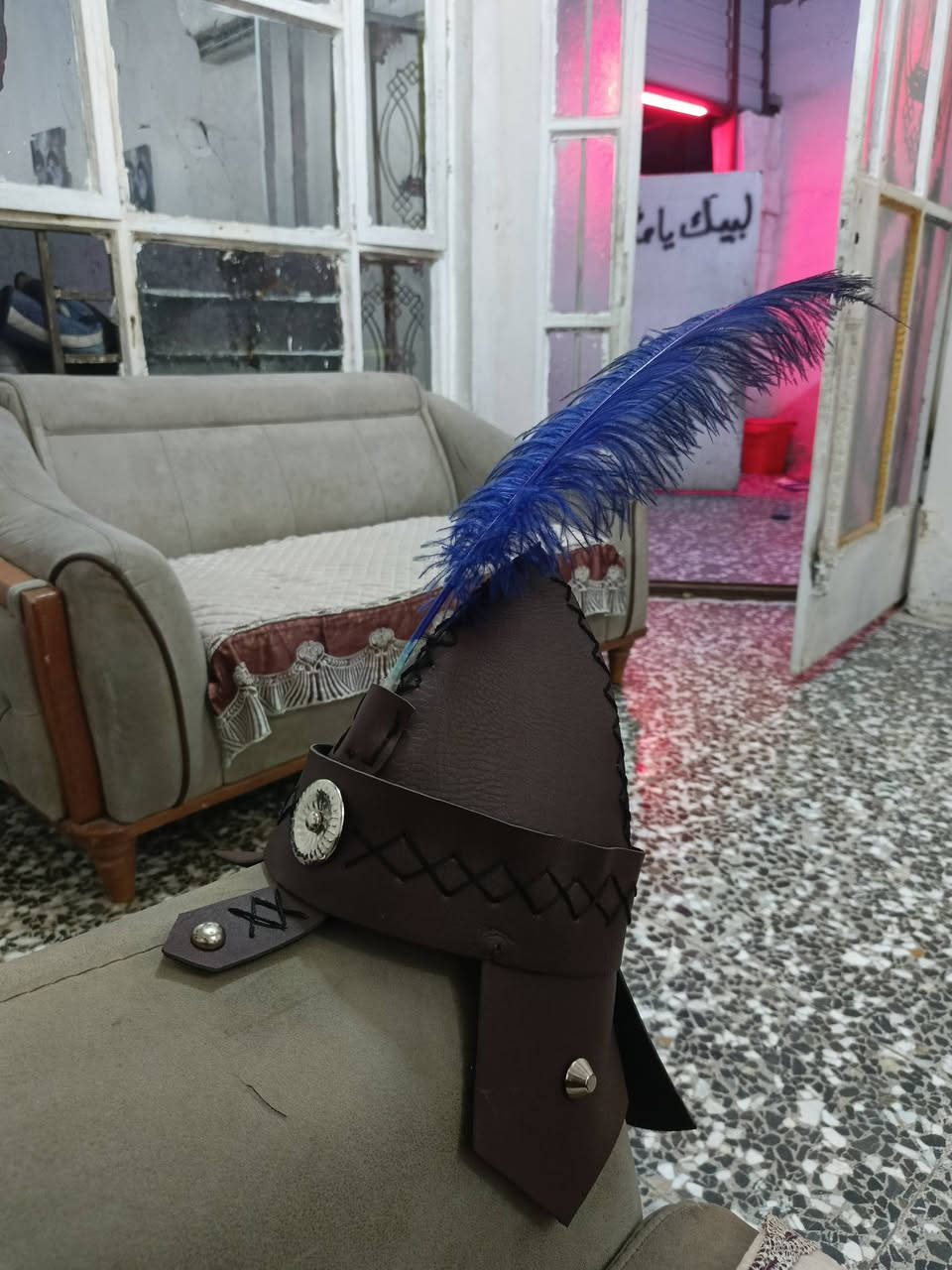 السلام عليكم خدام الحسين
متوفر خوذ جلد طبيعي وصناعي 

حسب الطلب (القياس-اللون)

السعر مناسب 
الرقم للاستفسار ***********
