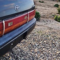 موديل ١٩٩٣ • محرك وجير شرط • كهرباء شغالة