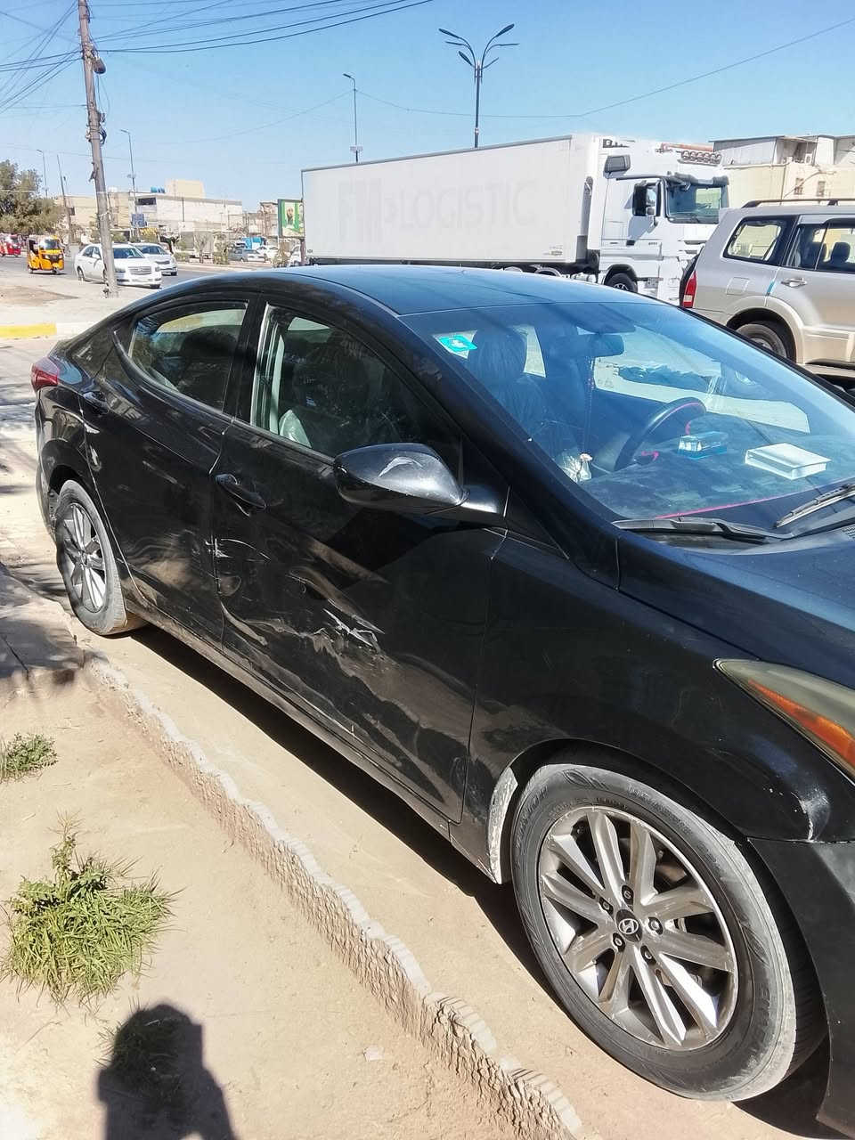 النترا موديل 15 امريكي
بيه باب موجود بالصورة وطخة واضحة
بالجاملغ وبالصندوك هم طخة زغيرة


**إذا كنت صاحب هذا الإعلان وتريد حذفه لأي سبب، رجاءا أرسل رسالة إلى الدعم الفني**