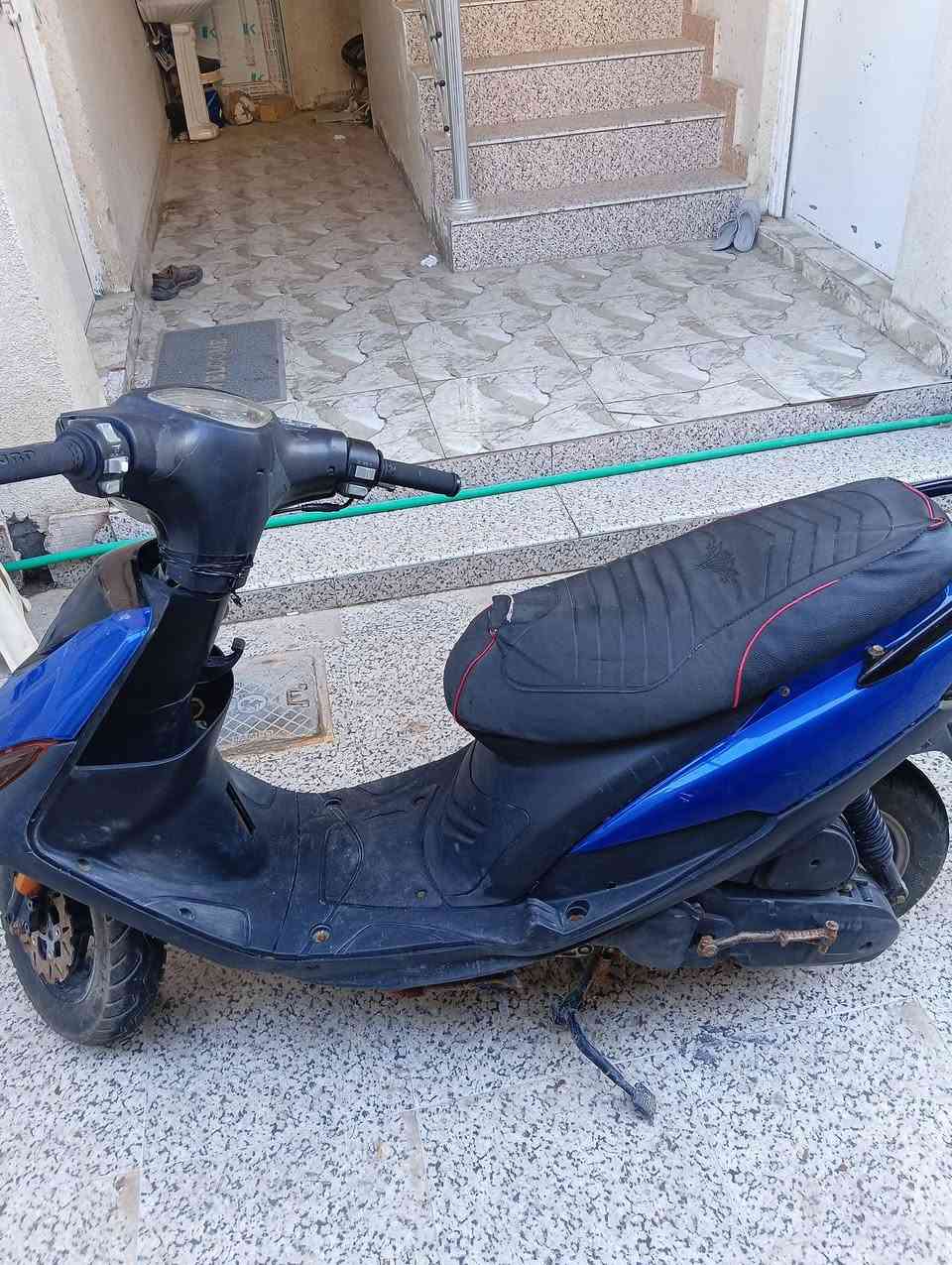 ماكس عدله للبيع بوشه 49 مفتوحه. كلشي شغال سلف هندر دكه وحده ناقصها كلج امامي فقط سعر 650الف. *********** البصره ابو الخصيب
