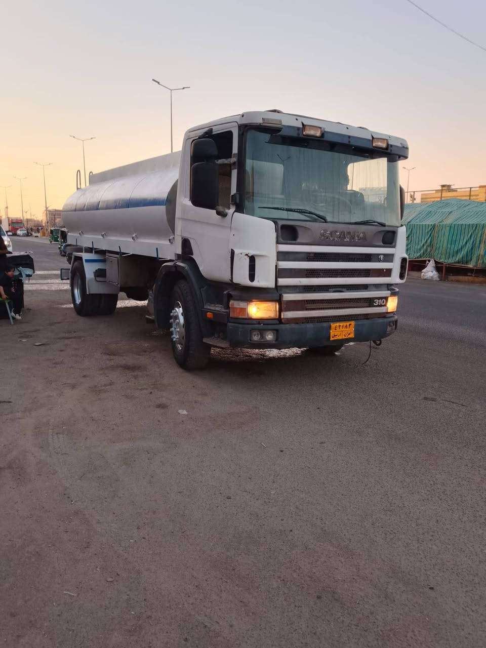 السلام عليكم سكانيا لبيع موديل 97 مكينة بيهة خط تبخير كير شاصي كفالة سعر. 170 وبيها م جال رقم تلفون ***********

