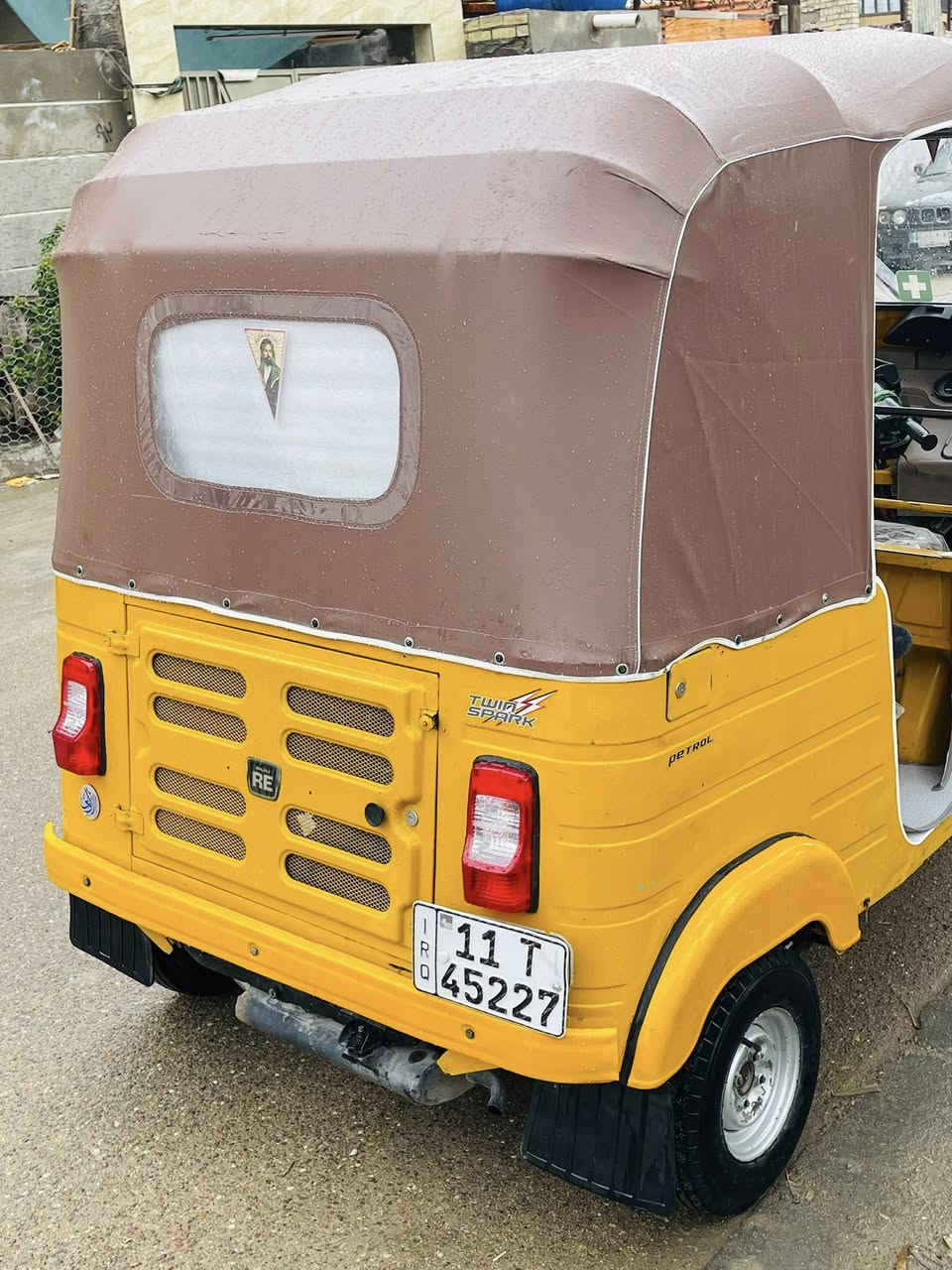 السلام عليكم
تكتك للبيع موديل 2020 شهر ١١  رقم وسنويه تحويل مباشر 

تكتك مكفوله كفاله عامه بيهه بس بارد موضح بصور 

خير من الله جديده  قطره خياس مابيهه حته الدوس بلاديه

مكاني بغداد الكماليه نهاية شارع الاصفر ***********
