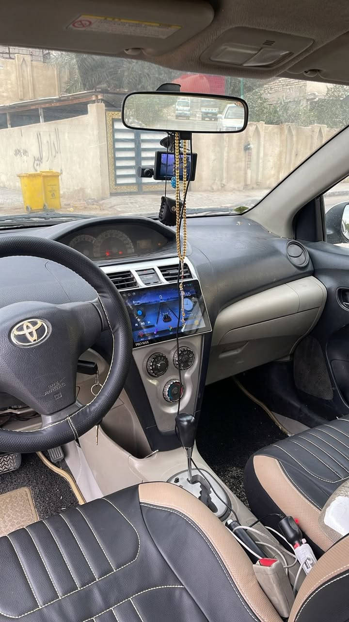 السلام عليكم اخوان سياره يارس تبوتا  2007 شوف العين السياره جاهزه من كلشي ترايك البغداد تخم تاير جديددوشمه  كامله الارضيه     مكاني بصره القبله حي الجامعه السعر 57 ورقه وبيه مجال حك الجيه رقم *********** السياره بسمي
