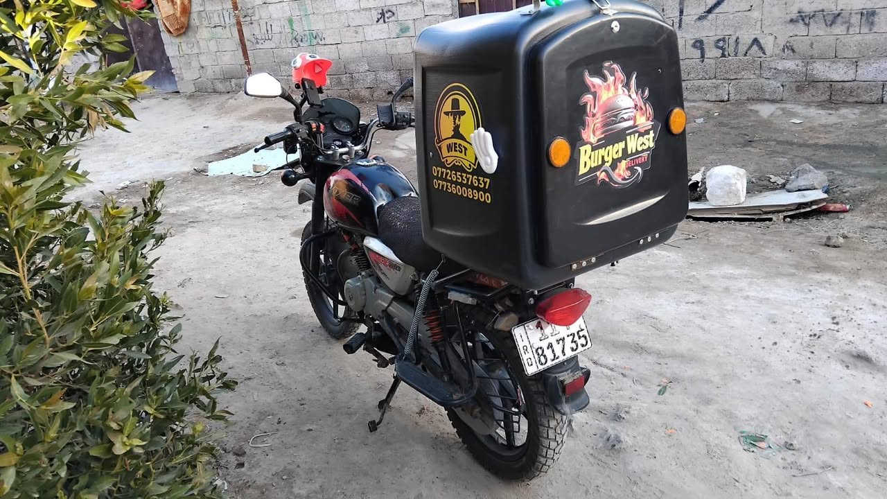 سلام عليكم بوكسر موديل 21 مجفته شركه رقم وسنويه مكاني بغداد حسينيه تواصل ***********
