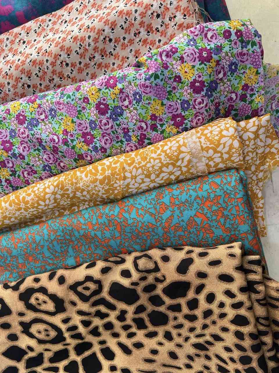 كشمير ايطالي اصلي موديلات مميزه
متواجدون كل ايام الاسبوع من 3ونص عصر  ل11 ليل

 ☎️ *********** واتساب
شارع تولةفروش مقابل معمل النسيج
✨♥️✨مجمع دلسوز البزاز✨♥️✨
