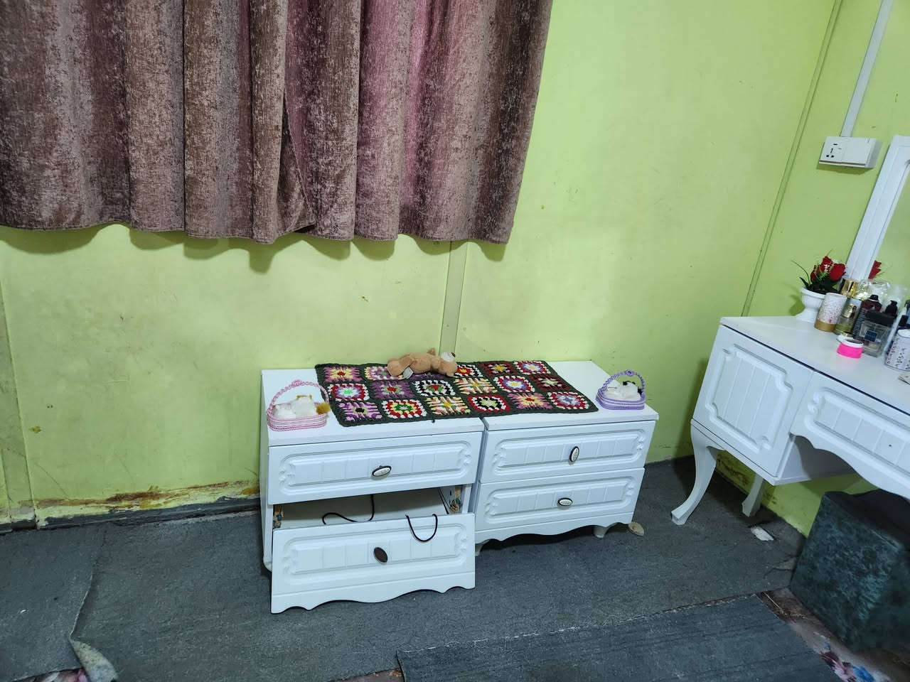 غرفة للبيع قيمها وبالعافية


**إذا كنت صاحب هذا الإعلان وتريد حذفه لأي سبب، رجاءا أرسل رسالة إلى الدعم الفني**