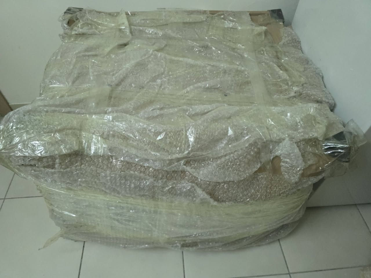 للبيع كرسي (ناقل المريض) جديد لوك بالكارتونة مالته ما مستعمل سعره مناسب جوه السوك 350 الف  
الاتصال ***********
