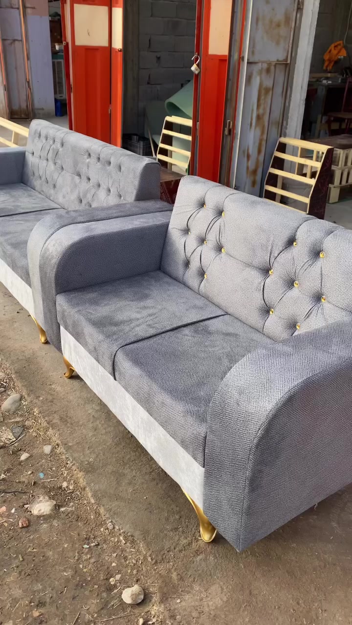 😊عروض معمل ومعرض الجنابي😊
تم تخفيض سعر التخم التزكام عشر مقاعد كان سعره السابق 750 الف  
صار سعره 650 الف لشهر رمضان المبارك
العمل تزكام درجه اولى💯 
بلوك اسود ثقيل💯
 خشم جام لوح روسي💯
 سفنج مميز اول💯
قماش خامه ثقيله تركي اتم من اختيار الزبون💯 كل العليك تجي وتشوف العمل وتقتنع وتختار الموديل والخامه واللون والباقي علينه 
العنوان واسط العزيزيه الشارع العام قرب محطة دجله مجاور مشروع عويد للاستفسار المراسله او الاتصال على الرقم ***********
