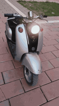 كلاسك  نضيفه   هندر  واحد  تشتغل  شلعه  ومعدل  حلوه  تمشي  ٦٠كهربيات  شغاله  كلها  بس  سلف  مايشتغل  يرادله  سلف  وسعره  ١٠الف  ويا شد كفرات بلاديه بريكات  شغاله  دبلات  شغاله  قفل  اكسل  وقفل  ستيرن  وقفل  جنطه  شغال  دراجه  حلوه  سعر  ٢٠٠ ومجالها  كلش  بصيط حك  جيه  مكاني  العلاوي  بغداد ***********
