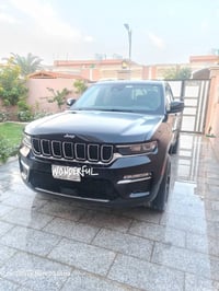 غراند شيروكي لاتيتيود • حادث ٥ قطع • وارد أمريكي