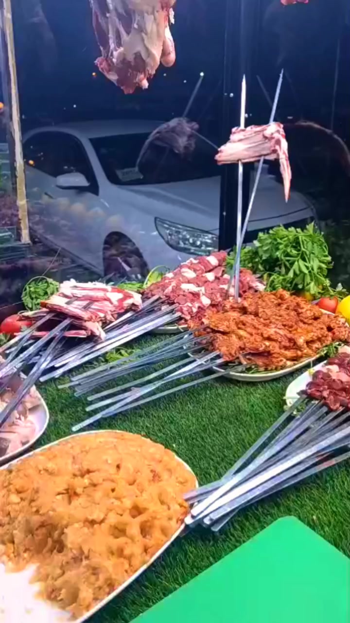 مطعم كباب سليمانيه الشهير في مدينة #الرمادي 
يتوفر عدهم أطيب انواع المشاوي والمقبلات 😍

🔸 [ كباب، تكه، تكة لحم، معلاك، جلاوي، بيض غنم، تكه دجاج، اجنحه، ضلوع ] وبأسعار جدا مناسبة ✅
🔹جميع المشويات الشيش ٣ الاف 
🔸يتوفر فطور وسحور طيلة ايام شهر رمضان المبارك
▪️يتوفر خبز تنور حار يومياً 
◾الحجز عن طريق الاتصال قبل الافطار بساعه
🔸{مستعدون لتجهيز الاعراس والمناسبات} 

🔹متواجدين طيلة ايام الاسبوع 
♦العنوان / الرمادي _ سدة البوعلوان مقابل مشروع الماء الكبير
يتوفر توصيل كافة انحاء الرمادي 🚕
للاستفسار عن طريق الارقام التالية :-
🔸 ***********
🔹 ***********
