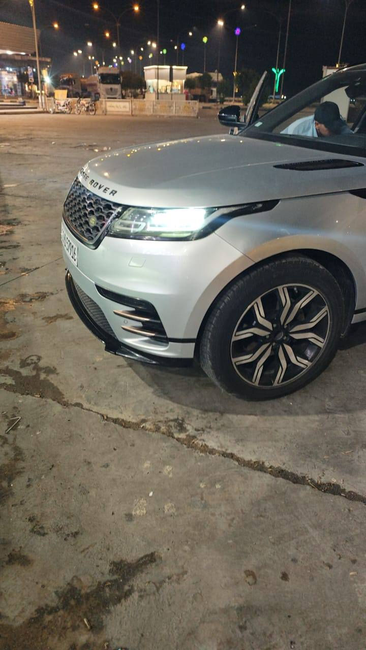 السلام عليكم
رانج روفر فيلار ديزل باقي التفاصيل بأول صوره 
مكان السياره بصره 
***********
***********
