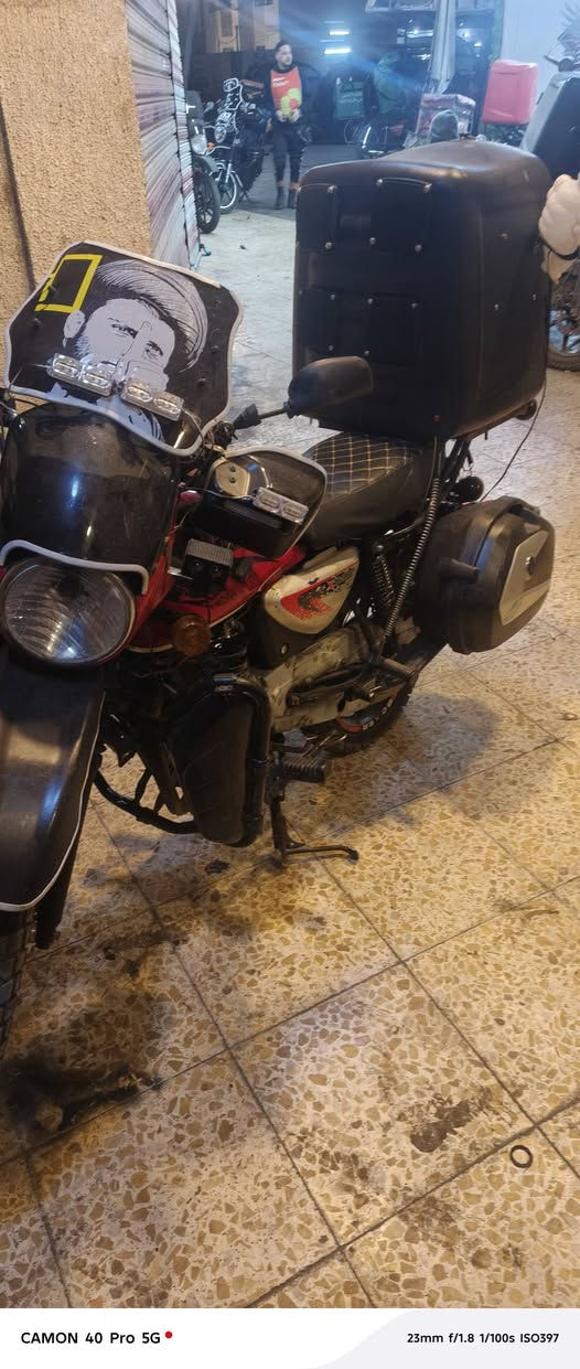 سلام عليكم دراجه بوكسر جبلي وراق صوليه شاصي كفاله مفدوحه مره وحده مكاني سيديه ***********
