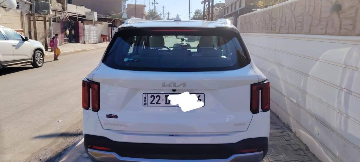 سيرنتو موديل 2024خليجي
رقم أربيل ماشية 40 الف
َمكان السيارة بغداد 
بيهة ضمان ٥ سنين
ضمان شركة نم
مكفولة كفالة عامة 
6 سلندر 
المواصفات 
بصمة تشغيل بصمة أبواب 
تشغيل عن بعد
بانوراما
شاشة متصلة كار بلي 
كير ماوس 
هاند بيرك بصمة 
ويل 19
كشن كهرباء
جنطة كهرباء
شفتات ستيرن
بردات سلايت
***********
***********
