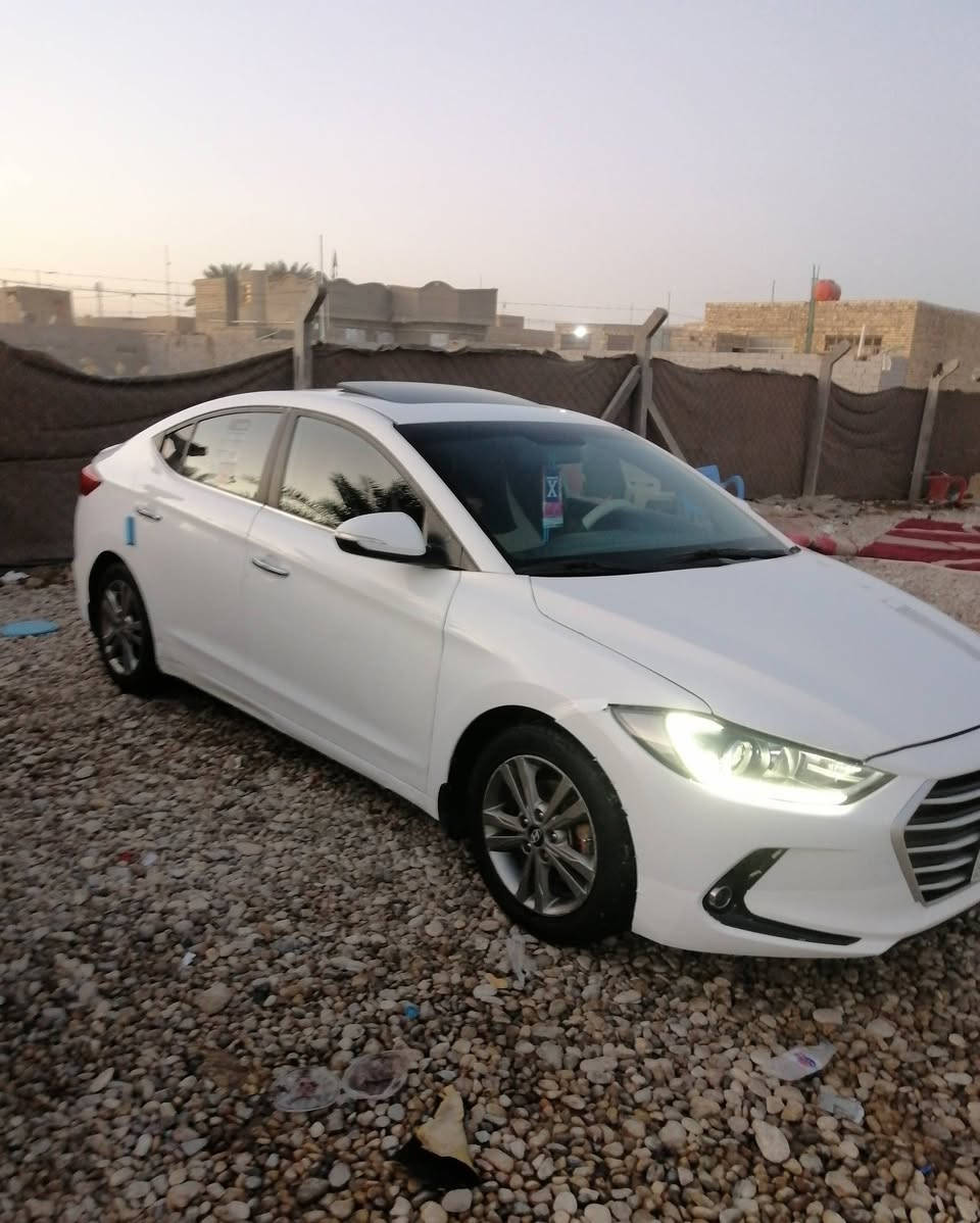 السلام عليكم 
للبيع النترا موديل 2017 خليجي
فول مواصفات ماعده البصمه
رقم بغداد تحويل ثاني يوم
مكينه 2000
تبريد قطعتين
تحكم جهتين
مري شفط
لد امامي
اشاره مري
فتحة
شاشه كامره
مكينه كير تبريد خير من الله
ملاحضة: بيه جاملغ وبنيد مكان السياره الديوانيه الحمزه الشرقي 
 للاستفسار ***********
