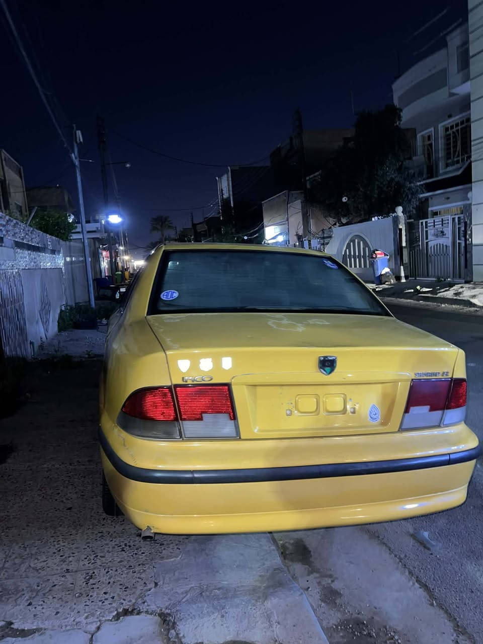 السلام عليكم سياره سمند موديل 11للبيع رقم نكليزي بغداد مكينه جديده سياره خير من الله  السعر 30وبيها مجال مكان سياره بابل المسيب هذه رقمي ***********
