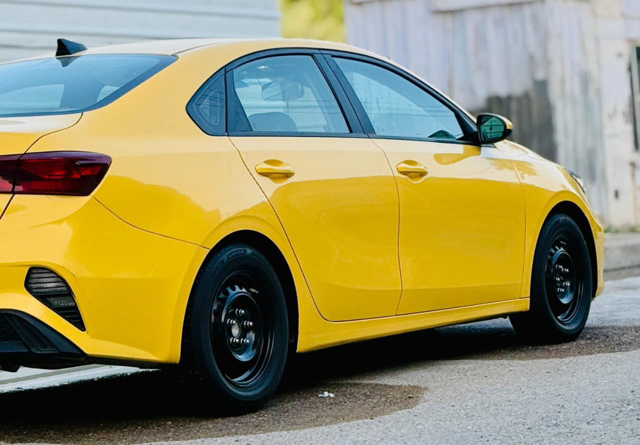 كيا فورتي2022
سلام عليكم كيا فورتي2022
صور الحادث ب المنشور 
بدون ايرباك   السياره ليبل واحد 
ماشيه95قابل للزياده
عنوان بغداد الزعفرانيه
رقم تليفون***********
مكلف ب النشر  رقم صاحب السياره 
السعر 165
