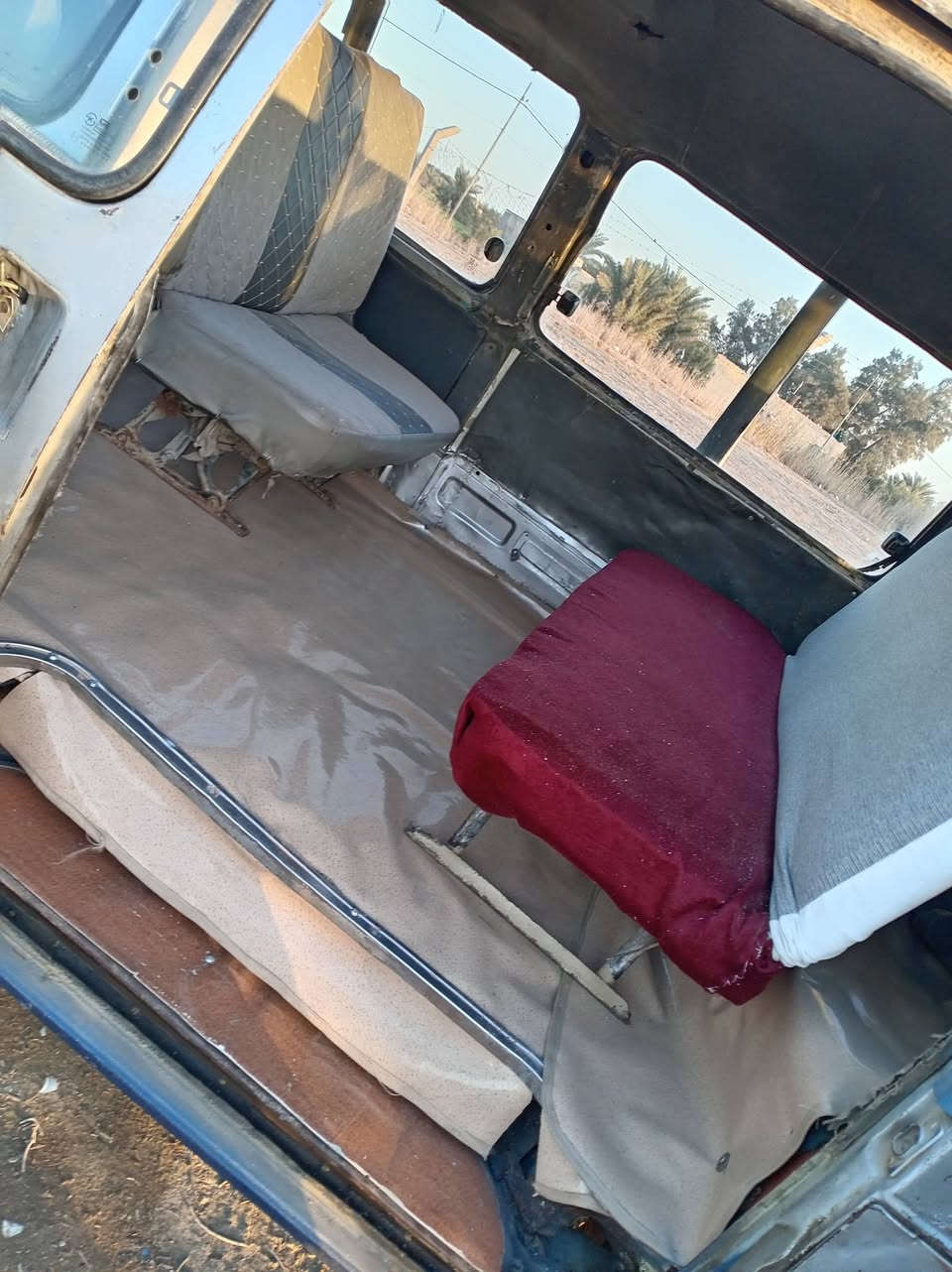 سلام عليكم كيه بسته موديل ٩٤ تخم تاير جديد وحداديه جديده باتري ودينمه جدد شواصي جدد السعر ١٣ مكان السياره بابل *********** الشراي يتصل وبيه خير ويدلل
