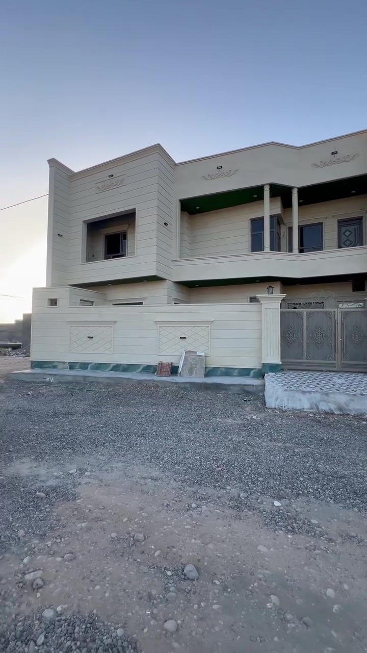 للبيع دار سكني زيرو تكريت الديوم منطقة التصنيع

المساحة 170 متر مربع

شارع 15 ومقابل ساحة 

الدار باقية بي تشطيبات اخيره والعمل مستمر بدون توقف لأنجاز افضل الدور السكنية والتصاميم الي تناسبكم

#تفاصيل_الدار

5غرف نوم 

صاله عدد 2 فوك وجوه

استقبال

مطبخ 

مجاميع صحية عدد 3

كراج 

الدار شغل خير من الله مفول للأخير

للأستفسار اكثر عن باقي التفاصيل اتصل وتدلل

***********
