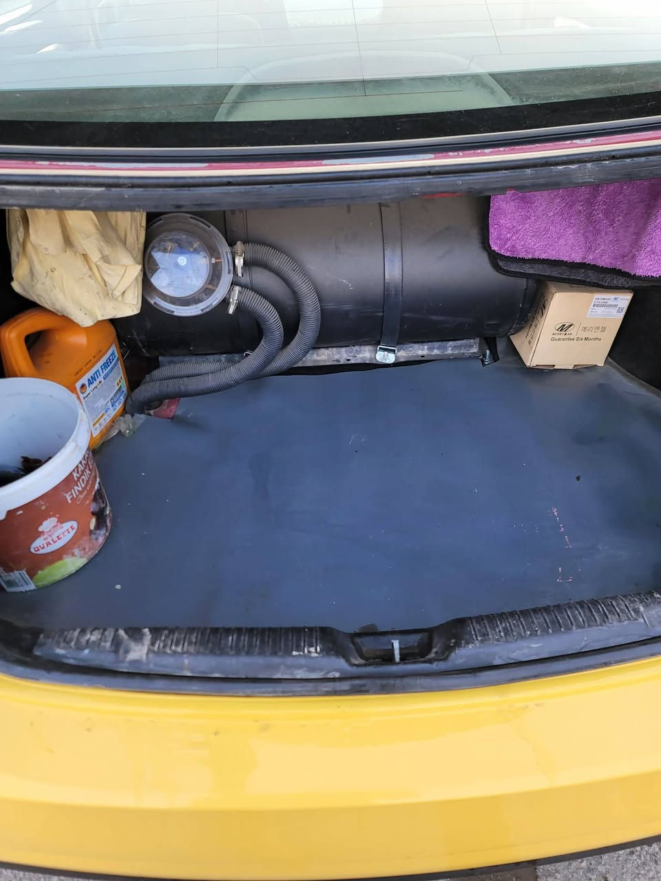 موديل ١٦ حادثها جاملغ خلفي فقط بدون صندوك بدون دواخل اوبدون ايرباك ليبل واحد السياره بسمي امصفره هيئه اوغرامات
صبغه جديده 
دوشمه عامه جديده 
تخم تاير اندلوسي جديد 
منظومه غاز جديده بعدها داخل الضمان صار ٤ أشهر شادها  
منضومه زنون عالي اوناصي كير مكينه مامفتوحه لا تنقيص ولا تبخير وين ميعجبك افحص السياره بسمي حجر صالصنه بيها  تدفه تبريد كهربائيات كلها شغاله ولا اكلوب مشتغل بل دشبول ماشيه ٢٥٤ السعر ١٢٢ بيها مجال حك جيه ***********  مدينه الصدر قطاع ٧٨
