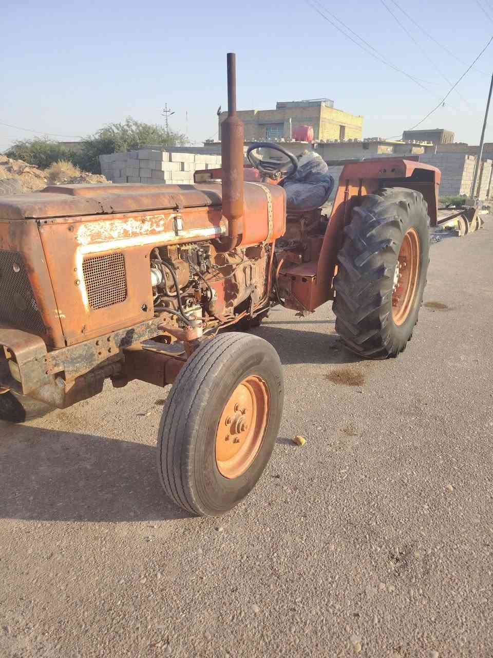 دركتل للبيع موديل ٨٥ مع كامل معداتها
***********
