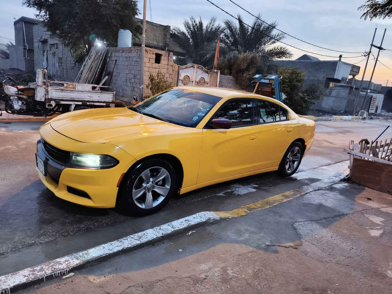 جارجر 16 معلايه 20 مكينه كير تخم تاير حداديه جديده عربانه جديده سنويه 27 حادثه جاملغ وبنيد  سعر 175 بيه مجال استفسار ***********
