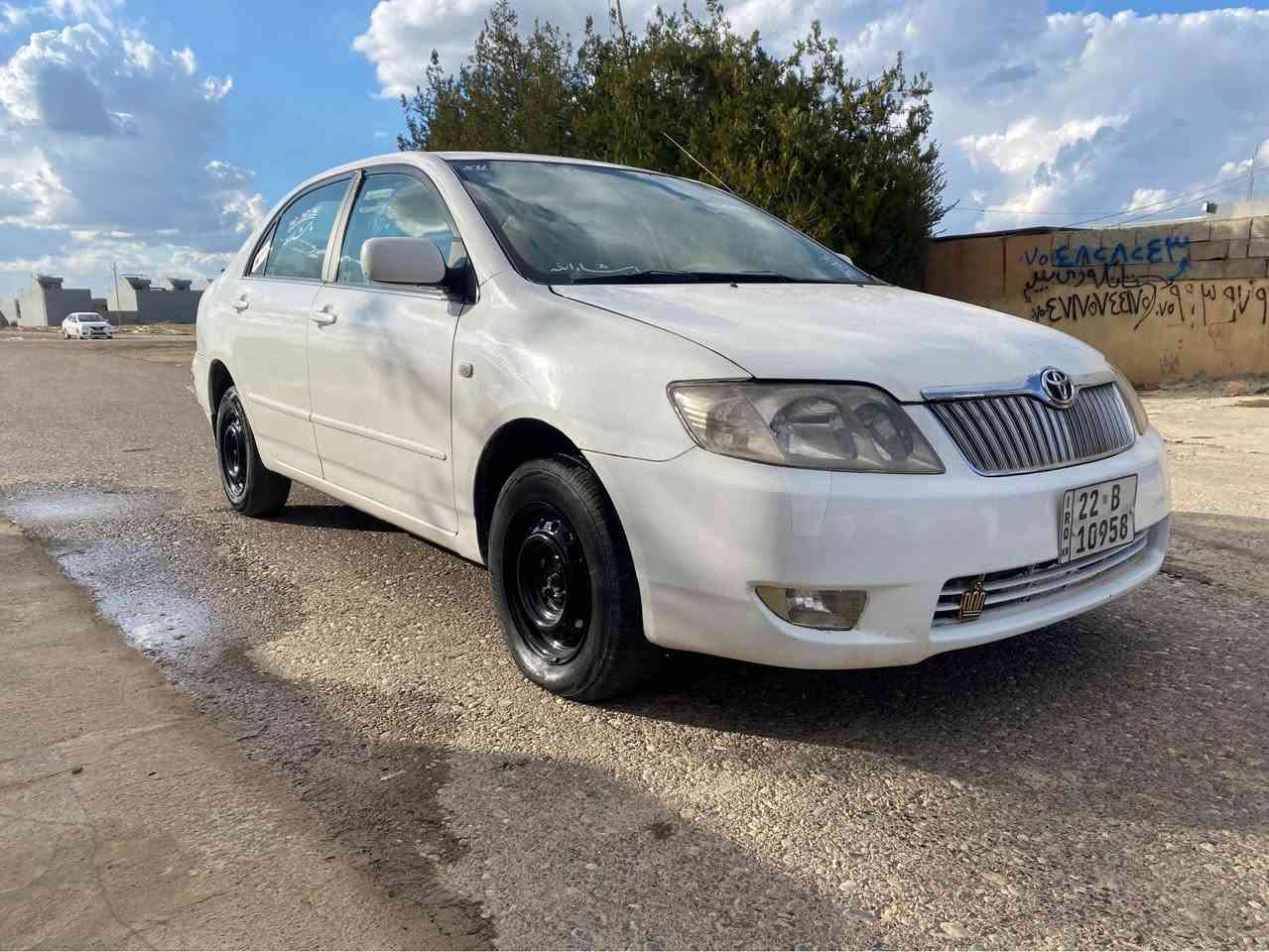 کرولا مودیل ٢٠٠٦ مکینە گەورە و گیر تماتیک و چوارجام کارەبا گیر و مکینە بەشەرەت رەقەم و سەنەوی نوێیە هەتا ٢٠٢٩ بەناوکردن و غرامە بەشەرت سیارەکە ٤پارچەی بۆیاغە جەمپێکی پێشی هەیە نرخی ٨٢ وەرەقە و کەمیک مجال شوین هەولیر *********** أربيل, العراق
