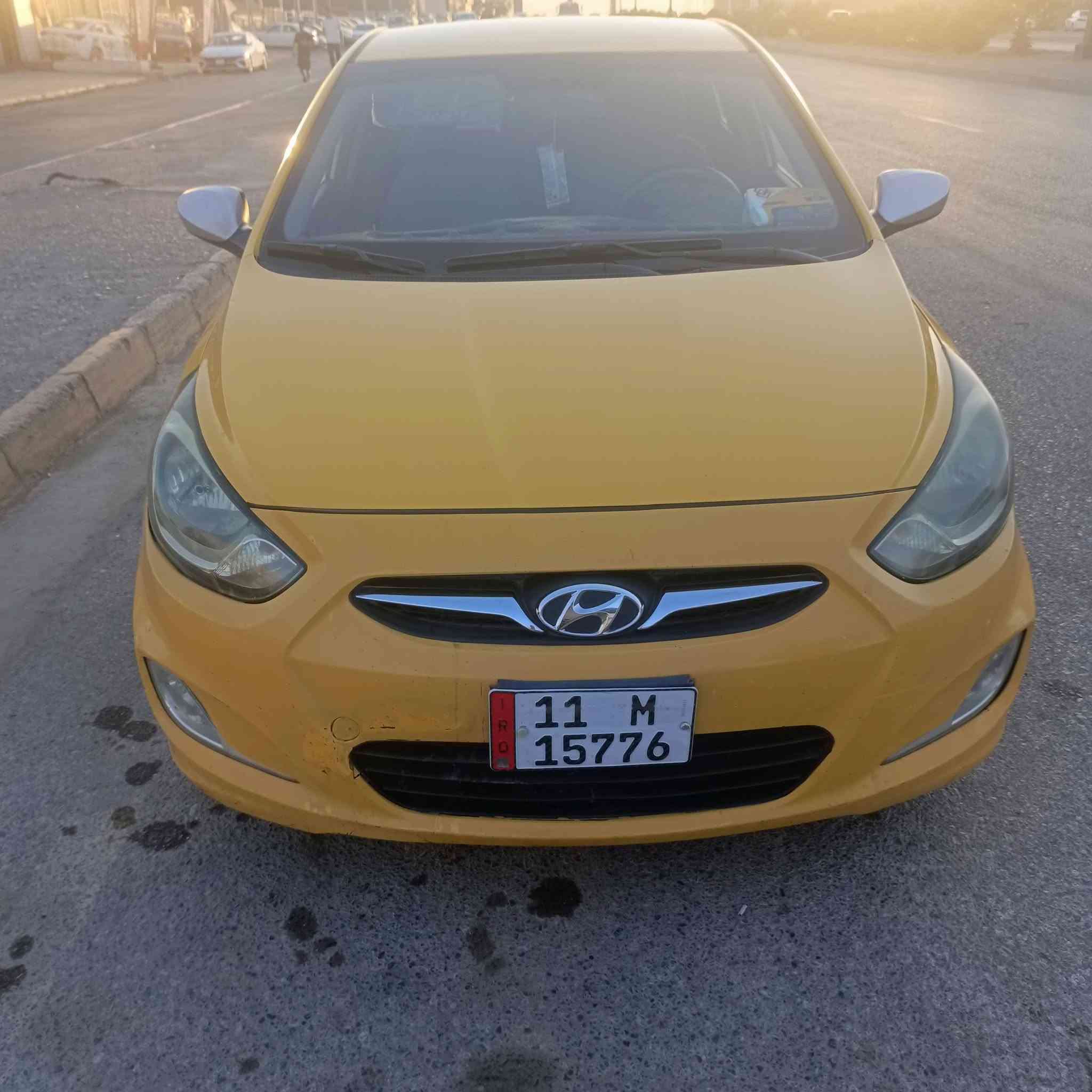 السلام عليكم اكسنت 2013 لبيع محرك جدي اي كير At تبريد ثلج  فول   طخم جديد توير جديد  السياره جاهزه بسمي اني الشرعي كبل التحويل ثاني يوم.   ماينقصهاااا شي كبل لشارع ربع ماتصرف عليهااا    ملاحظه السياره جاملغ النفر بدون دواخل السعر 80 $ وبيهااا مجال والتواصل على هذا الرقام ***********) ‏(‪***********‬‏

